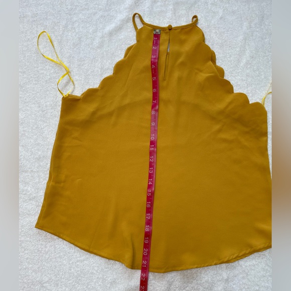 🟢 Dressy Gold tank top size small - Picture 6 of 9